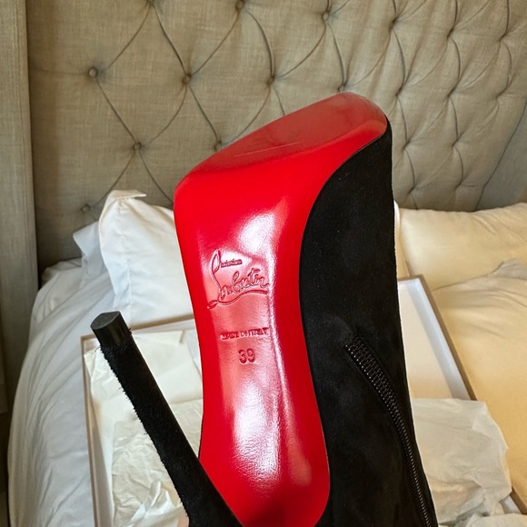 ***NEW Christian Louboutin LOCK KATE BOTTA 100 Suede Knee High Tall Boots Heels - Picture 3 of 7